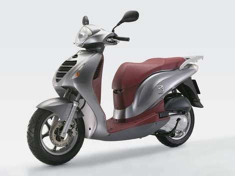 New Honda Scooter On Its Way In 2006